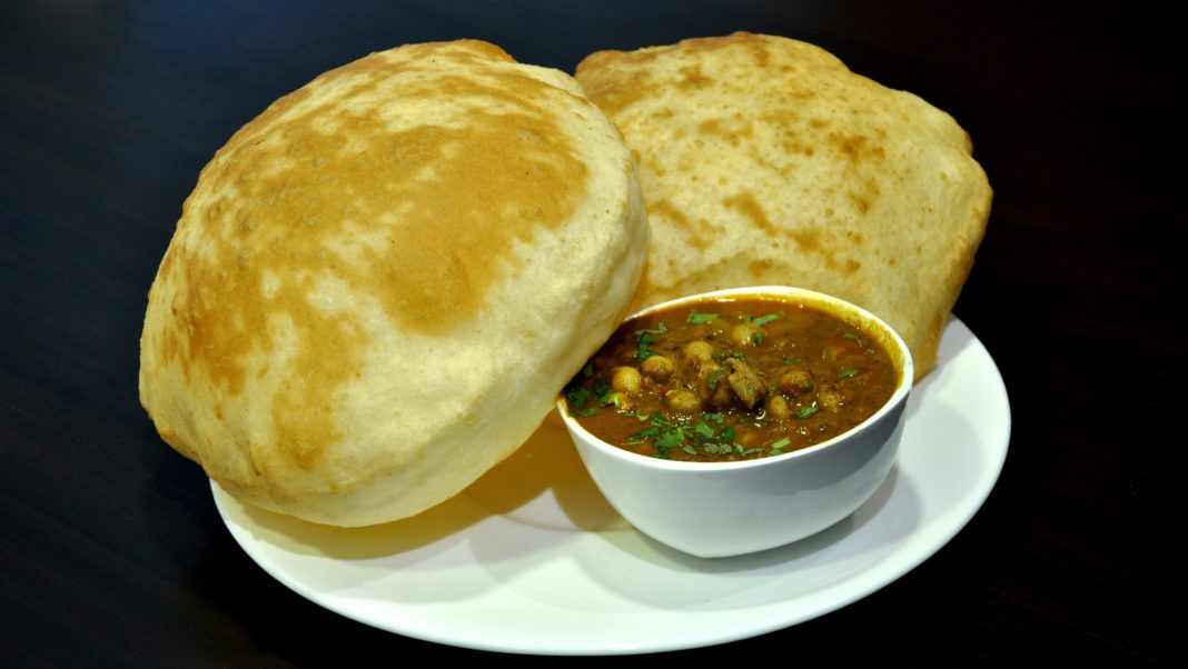 chole bhature recipe in hindi